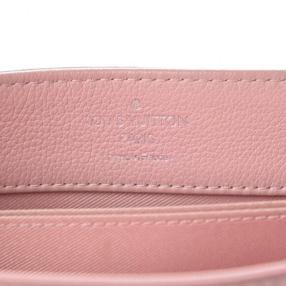 Authentic Louis Vuitton Soft Calfskin Lockme Top Handle Rose Ballerine Pink Bag - Picture 7 of 13